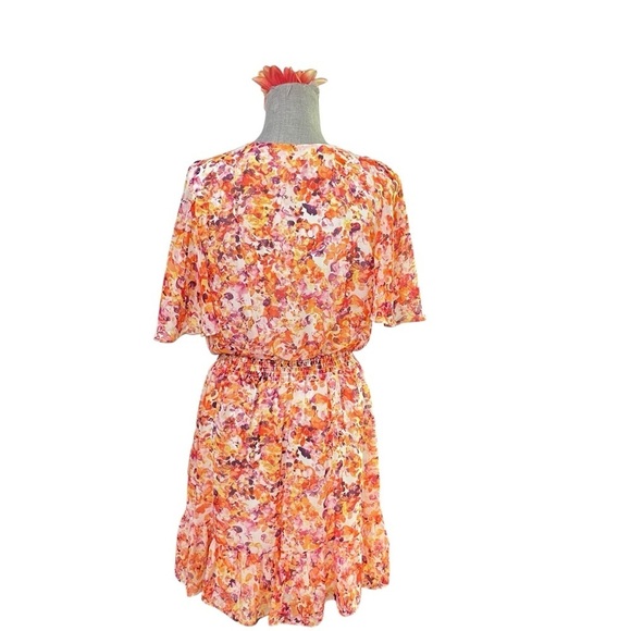 Laundry by Shelli Segal
Floral Ruffle Dress size 12 - Picture 3 of 14